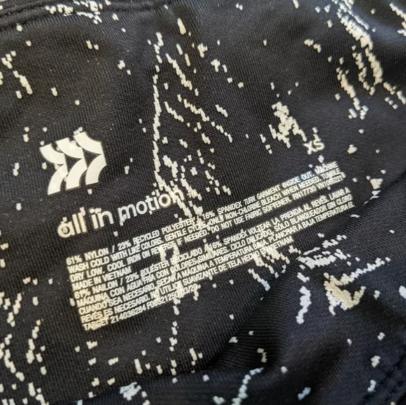 All in Motion Black and Blue Patterned Leggings - Picture 3 of 4